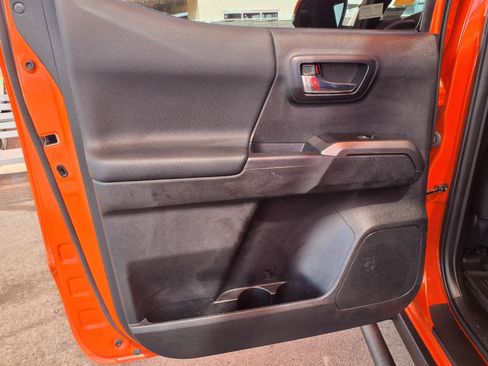 Used 2023 Toyota Tacoma TRD Pro AWD/4WD image 11