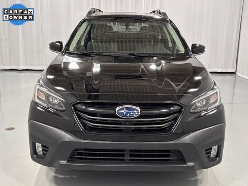 Used 2021 Subaru Outback Onyx Edition XT image 3