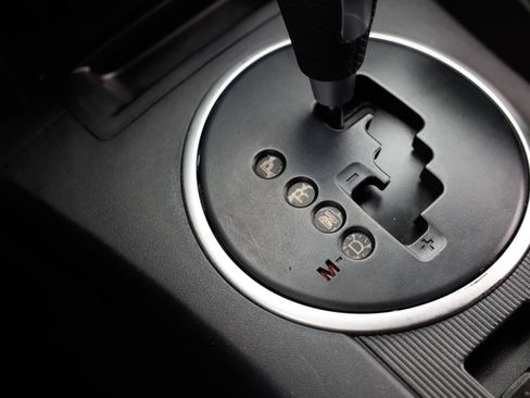 Used 2008 MAZDA MX-5 Miata Touring image 31