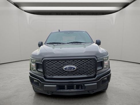 Used 2018 Ford F150 Lariat w/ Equipment Group 502A Luxury AWD/4WD image 8