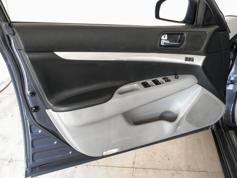 Used 2008 INFINITI G35 Journey w/ Premium Pkg image 39