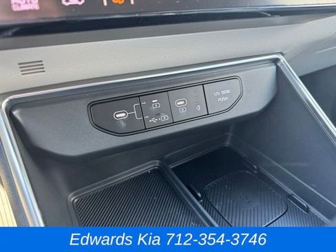 New 2026 Kia Carnival SX Prestige image 31