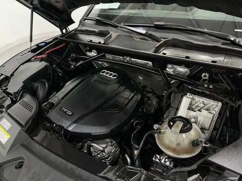 Used 2018 Audi Q5 2.0T Premium Plus w/ Premium Plus Package image 29