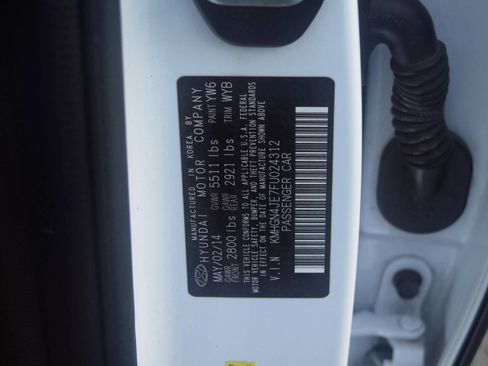 Used 2015 Hyundai Genesis 3.8 w/ Option Group 04 image 29