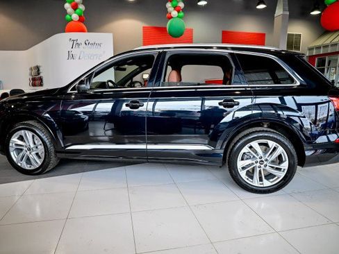 Used 2021 Audi Q7 3.0T Premium image 8
