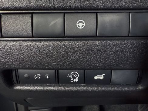 Certified 2026 Nissan Rogue SV w/ Cold Weather Package AWD/4WD image 30