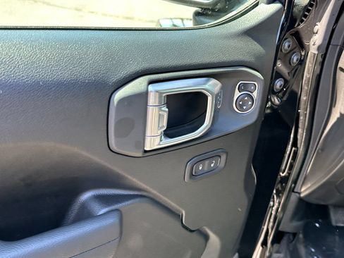 New 2026 Jeep Gladiator Sport AWD/4WD image 16