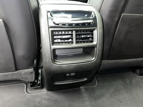 Certified 2025 Cadillac XT5 Premium Luxury image 14