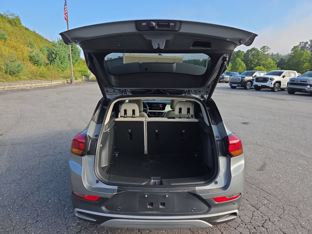 Certified 2026 Buick Encore GX Preferred w/ Advanced Technology Package FWD image 23