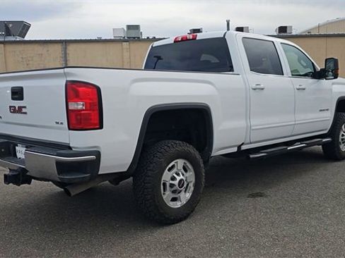 Used 2017 GMC Sierra 2500 SLE image 8