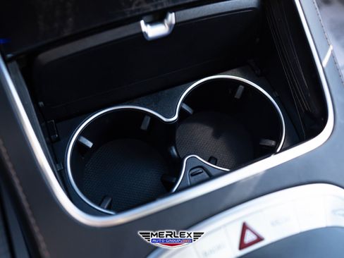 Used 2017 Mercedes-Benz S 550 4MATIC Sedan image 36