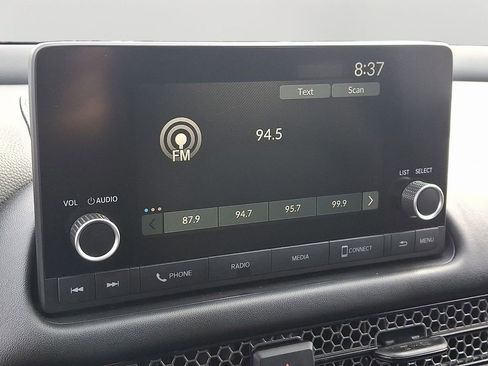 Used 2023 Honda HR-V Sport image 17