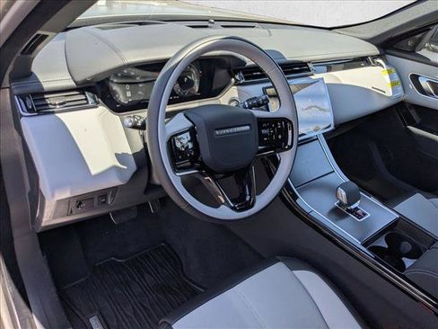 New 2026 Land Rover Range Rover Velar Belgravia AWD/4WD image 3