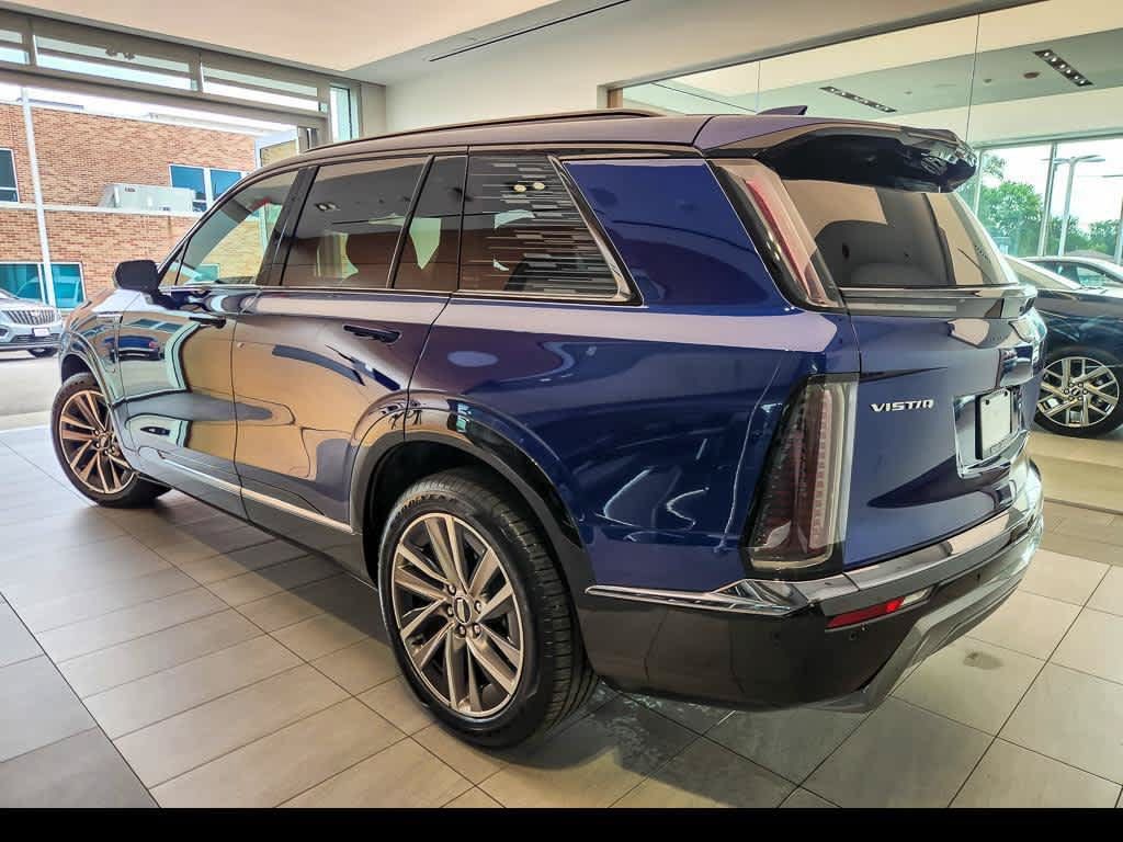 Certified 2026 Cadillac Vistiq Premium Luxury w/ LPO, Floor Liner Package AWD/4WD image 8