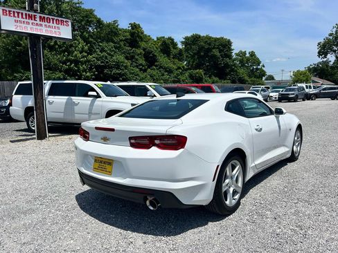 Used 2022 Chevrolet Camaro LT RWD image 2