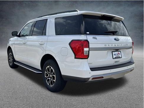 Used 2023 Ford Expedition XLT AWD/4WD image 6