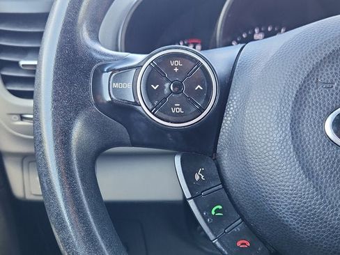 Used 2016 Kia Soul image 20