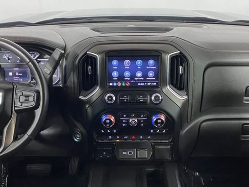 Certified 2021 GMC Sierra 1500 AT4 w/ AT4 Preferred Package image 18