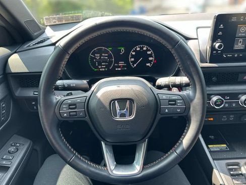 Used 2025 Honda CR-V Sport-L image 16