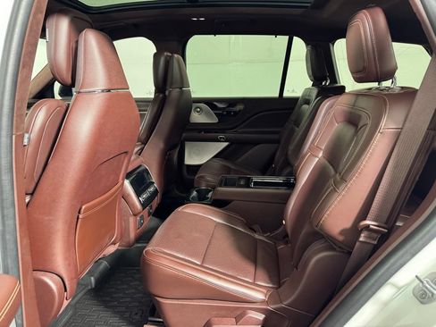 Certified 2023 Lincoln Aviator Black Label w/ Dynamic Handling Package AWD/4WD image 52