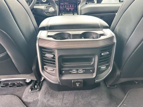 Used 2025 RAM 1500 Laramie AWD/4WD image 14