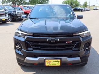 Used 2025 Chevrolet Colorado Z71 w/ Technology Package AWD/4WD video 2