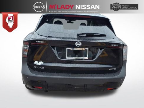 New 2026 Nissan Kicks SV w/ SV Premium Package image 6