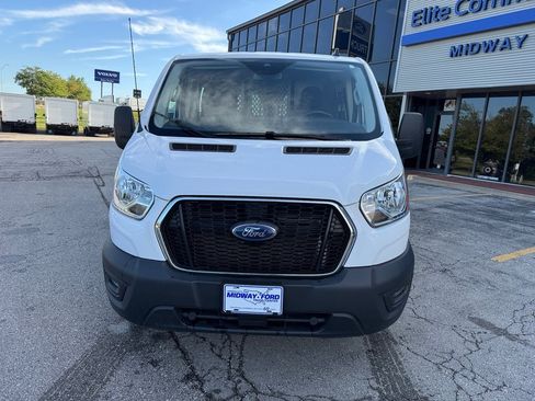 Used 2022 Ford Transit 250 XL w/ Exterior Upgrade Package image 4