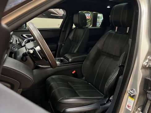 Used 2020 Land Rover Range Rover Velar R-Dynamic S image 33