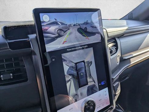 Used 2022 Ford Expedition Max Platinum image 13