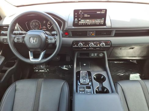 Used 2025 Honda Pilot EX-L image 22