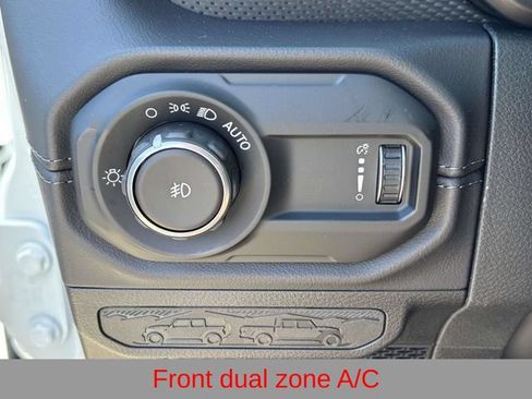 New 2026 Jeep Wrangler Unlimited Rubicon AWD/4WD image 17