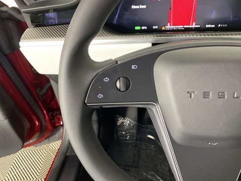 Used 2025 Tesla Model S Plaid AWD/4WD image 28
