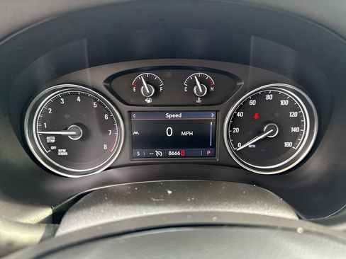 Certified 2024 Buick Enclave Essence w/ Experience Buick Package AWD/4WD image 12