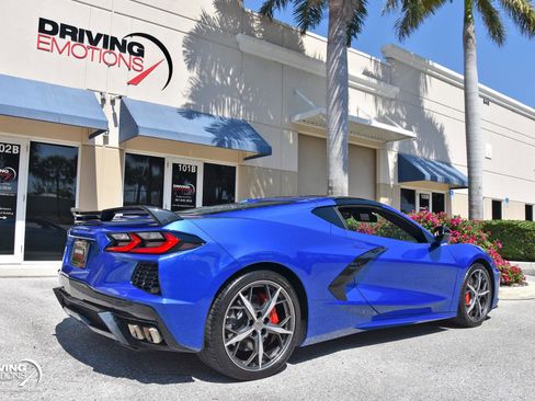 Used 2020 Chevrolet Corvette Stingray Premium Cpe w/ 3LT Preferred Equipment Group RWD image 16