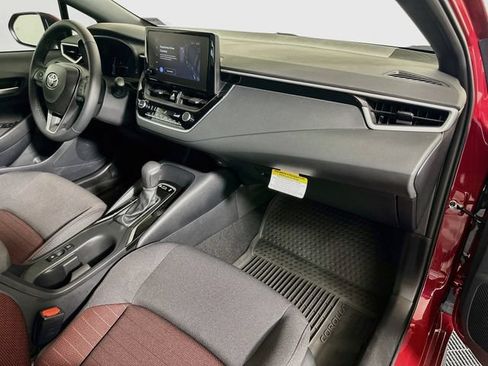 Certified 2026 Toyota Corolla SE FWD image 27