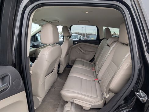 Used 2015 Ford Escape SE w/ Equipment Group 201A image 14