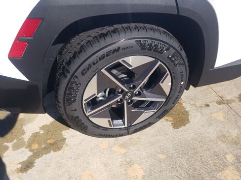 New 2026 Hyundai Tucson SEL FWD image 23