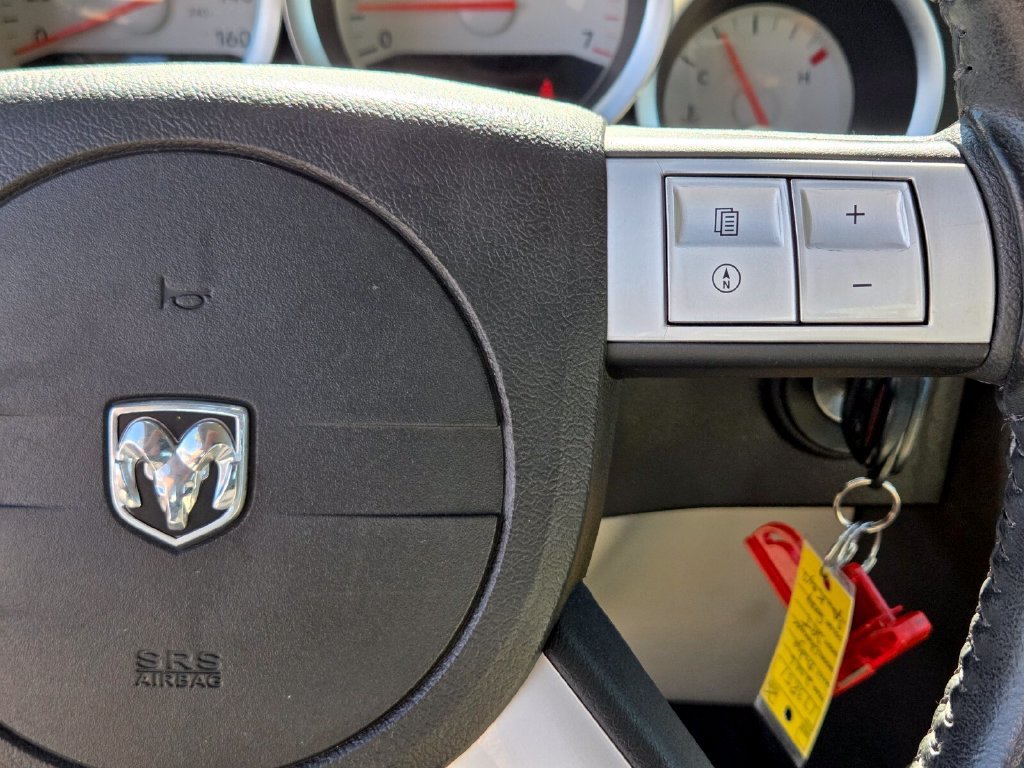 Used 2006 Dodge Charger R/T w/ Convenience Group II RWD image 26