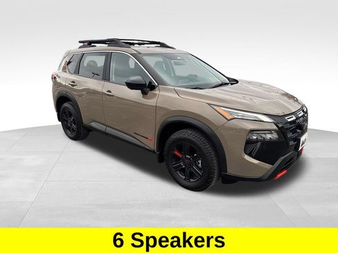 Certified 2025 Nissan Rogue SV image 9