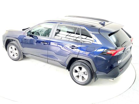 Used 2023 Toyota RAV4 XLE image 16