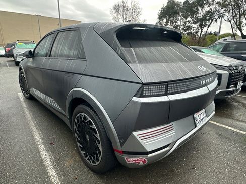 Used 2023 Hyundai Ioniq 5 Limited w/ Cargo Package image 3