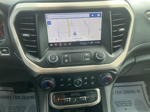 Used 2023 GMC Acadia Denali w/ Denali Ultimate Package AWD/4WD image 23