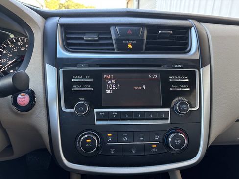 Used 2016 Nissan Altima 2.5 S w/ Power Driver Seat Package image 20