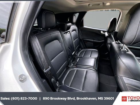 Used 2022 Ford Escape SEL FWD image 20