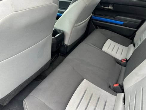 Used 2024 Toyota Tacoma TRD Off-Road image 13