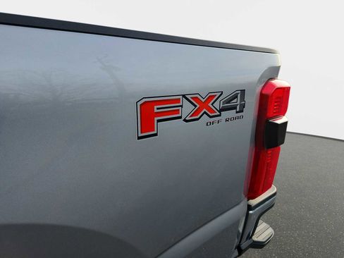 Used 2023 Ford F350 Lariat w/ FX4 Off-Road Package AWD/4WD image 16