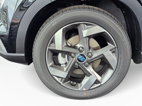 New 2026 Hyundai Venue SEL FWD image 11