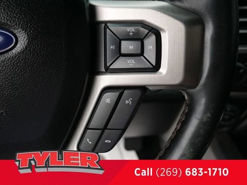 Used 2018 Ford F150 Platinum w/ Technology Package AWD/4WD image 28