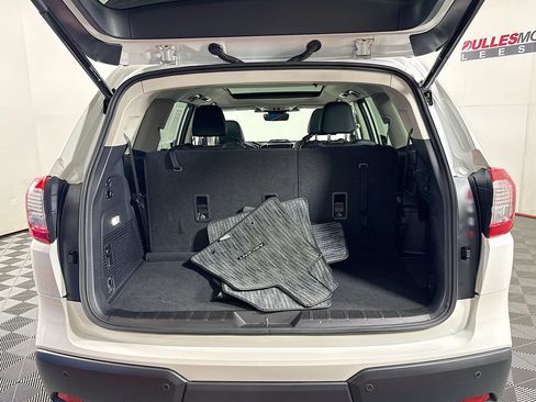 Used 2026 Subaru Ascent Limited AWD/4WD image 28